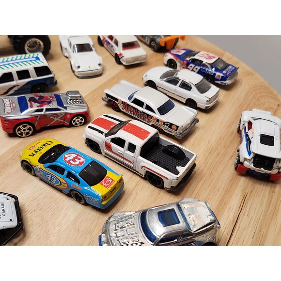 Mixed Brand Boys’ Toy Cars – Play Vehicles Collection - Picture 4 of 12
